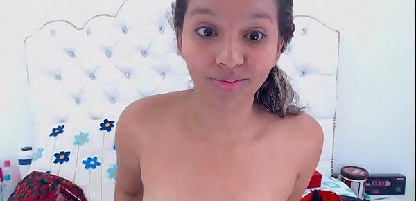  Natural brunette spanking on webcam